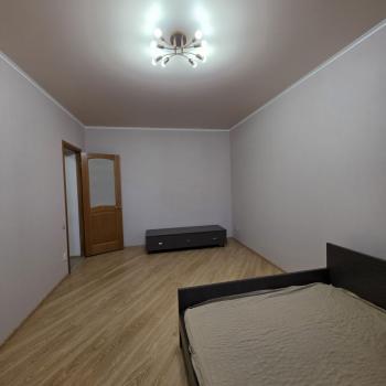 Сдается 1-комнатная квартира, 59 м²