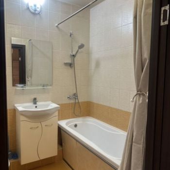 Продается 1-комнатная квартира, 47,3 м²