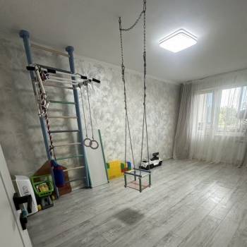 Продается 3-х комнатная квартира, 63,5 м²