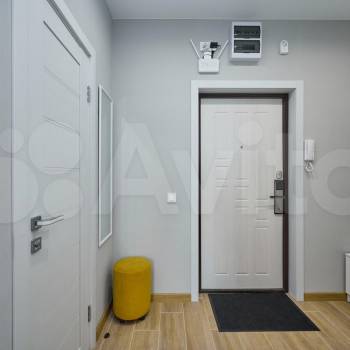 Продается 1-комнатная квартира, 37 м²