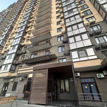Продается 3-х комнатная квартира, 99,8 м²