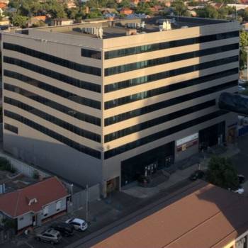 Продается 2-х комнатная квартира, 77 м²