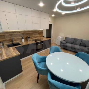 Продается 1-комнатная квартира, 41 м²