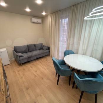 Продается 1-комнатная квартира, 41 м²
