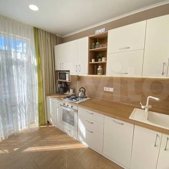 Продается 2-х комнатная квартира, 60 м²