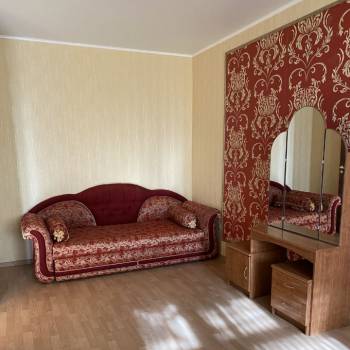 Продается 1-комнатная квартира, 30,6 м²