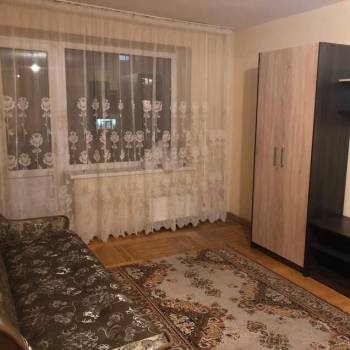 Сдается 1-комнатная квартира, 35 м²