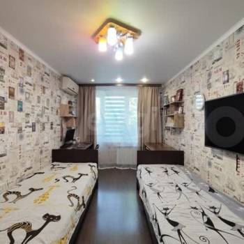 Продается 3-х комнатная квартира, 59,8 м²