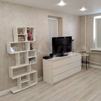 Продается 1-комнатная квартира, 39 м²