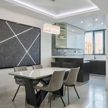 Продается 3-х комнатная квартира, 138 м²