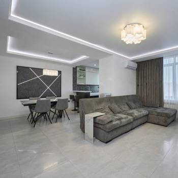 Продается 3-х комнатная квартира, 138 м²