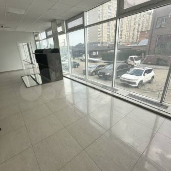 Продается Нежилое помещение, 218,9 м²