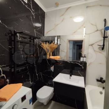 Продается 1-комнатная квартира, 40 м²