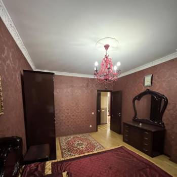 Сдается Многокомнатная квартира, 100 м²