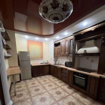 Сдается Многокомнатная квартира, 100 м²