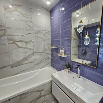 Продается 1-комнатная квартира, 42 м²