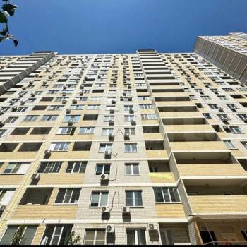 Продается 1-комнатная квартира, 35 м²