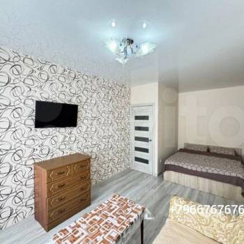 Продается 1-комнатная квартира, 35 м²