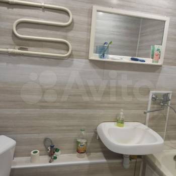 Продается 1-комнатная квартира, 40 м²