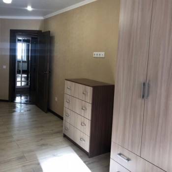 Продается 1-комнатная квартира, 40 м²