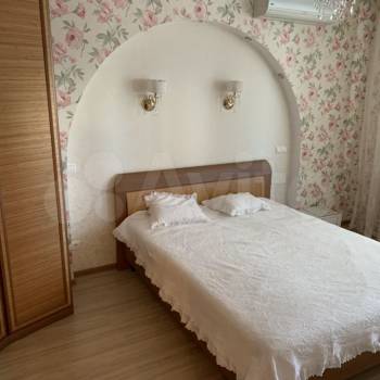 Сдается Многокомнатная квартира, 80 м²