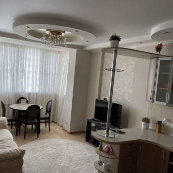 Сдается Многокомнатная квартира, 80 м²
