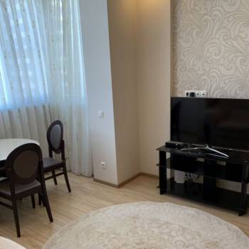 Сдается Многокомнатная квартира, 80 м²