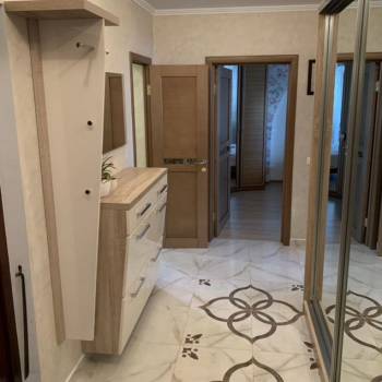Сдается Многокомнатная квартира, 80 м²