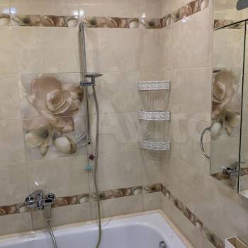 Сдается Многокомнатная квартира, 80 м²