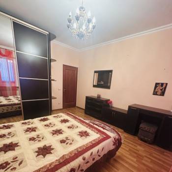 Сдается Многокомнатная квартира, 88 м²