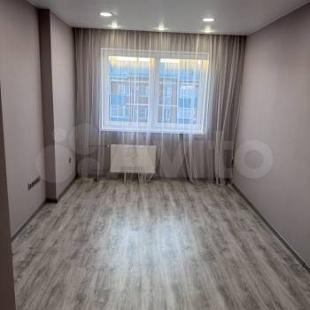 Продается 1-комнатная квартира, 29,7 м²