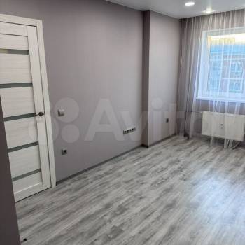 Продается 1-комнатная квартира, 29,7 м²