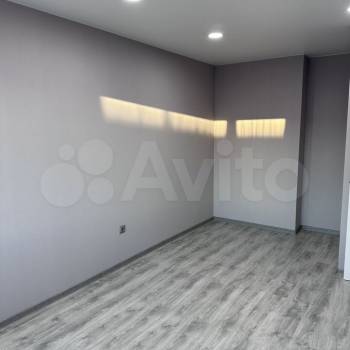 Продается 1-комнатная квартира, 29,7 м²