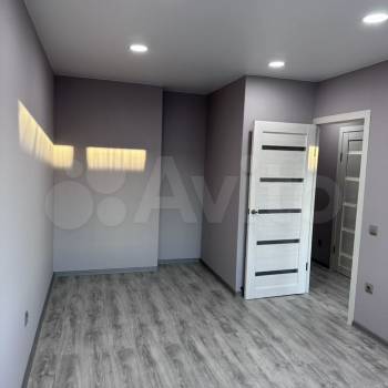 Продается 1-комнатная квартира, 29,7 м²