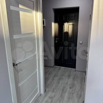 Продается 1-комнатная квартира, 29,7 м²