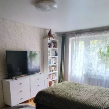 Продается 3-х комнатная квартира, 61 м²