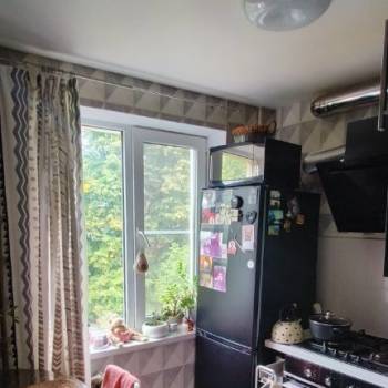 Продается 3-х комнатная квартира, 61 м²