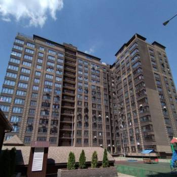 Продается 1-комнатная квартира, 69,5 м²