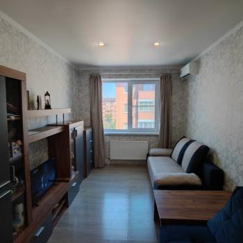 Продается 1-комнатная квартира, 36 м²