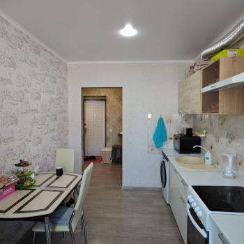 Продается 1-комнатная квартира, 36 м²