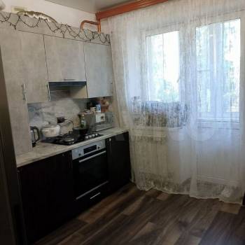 Продается 1-комнатная квартира, 43 м²