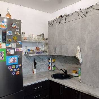 Продается 1-комнатная квартира, 43 м²