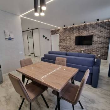 Сдается 2-х комнатная квартира, 75,5 м²