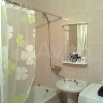 Продается 1-комнатная квартира, 49,7 м²