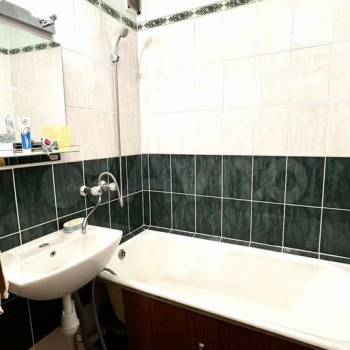 Продается 3-х комнатная квартира, 65,9 м²