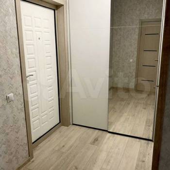 Продается 1-комнатная квартира, 38,8 м²