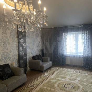 Продается 3-х комнатная квартира, 138 м²