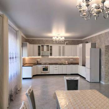 Сдается Дом, 180 м²