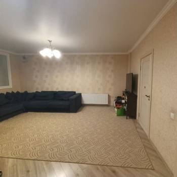 Продается 2-х комнатная квартира, 65 м²