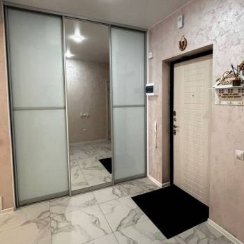 Продается 2-х комнатная квартира, 85 м²